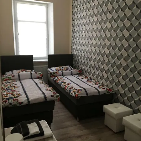 Royaladek Studio Apartment